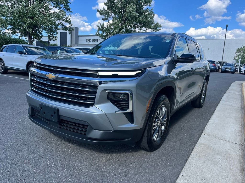 2026 Chevrolet Traverse LT AWD | Remote Start | BLIS | Heated Seats