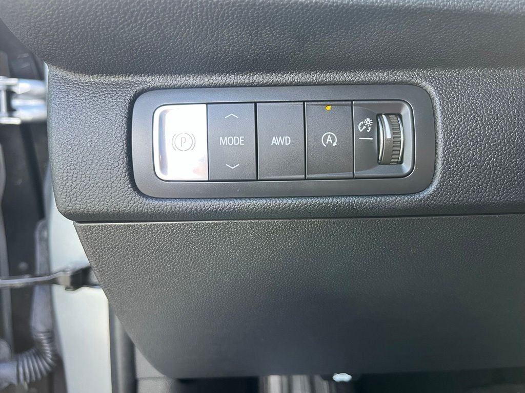 2026 Chevrolet Traverse LT AWD | Remote Start | BLIS | Heated Seats