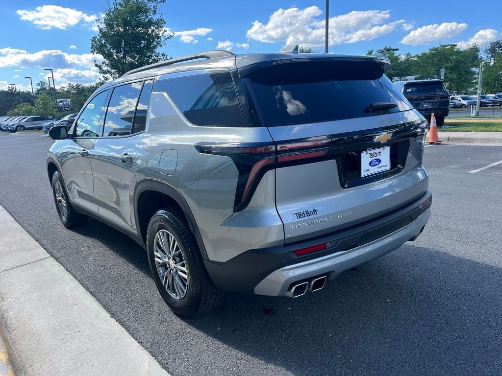 2026 Chevrolet Traverse LT AWD | Remote Start | BLIS | Heated Seats