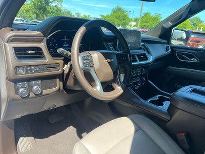 2023 Chevrolet Suburban LT 4WD | Pano Roof | 360 Cam | BLIS | Signature+ Pkg