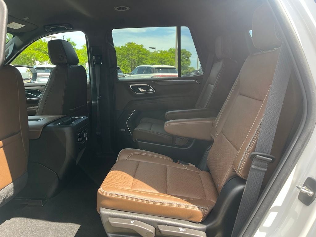 2023 Chevrolet Tahoe High Country 4WD | 360 Cam | HUD | BLIS | CarPlay/Android Auto