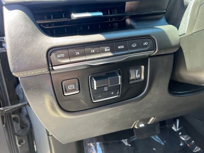 2022 Cadillac Escalade Sport 4WD | Touring Pkg | Rear Media Pkg | Supercruise