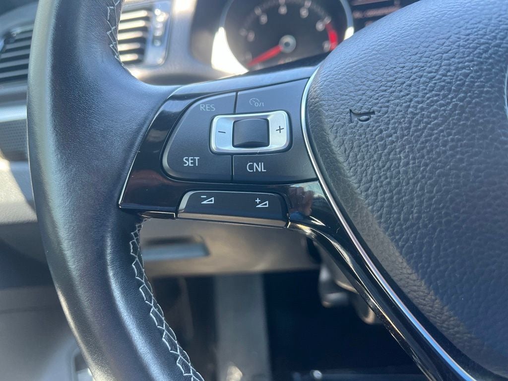 2018 Volkswagen Passat 3.6L V6 GT | Moonroof | Heated Seats