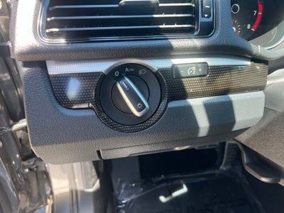 2018 Volkswagen Passat 3.6L V6 GT | Moonroof | Heated Seats