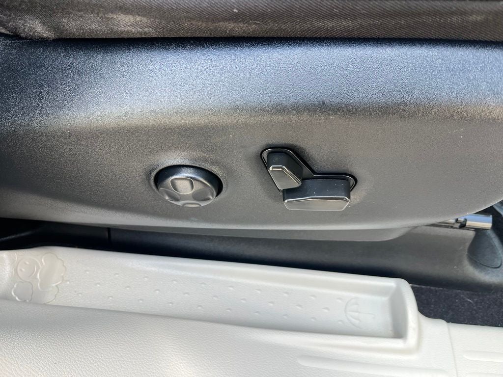 2022 Chrysler Pacifica Hybrid Touring L | 360 Cam | BLIS | Adaptive Cruise