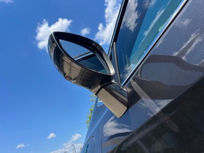 2022 Chrysler Pacifica Hybrid Touring L | 360 Cam | BLIS | Adaptive Cruise