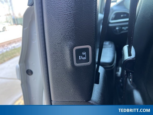 2021 Chrysler Pacifica Hybrid Touring L | 360 Camera | BLIS | | S Appear Pkg