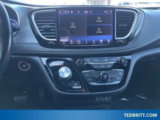 2021 Chrysler Pacifica Hybrid Touring L | 360 Camera | BLIS | | S Appear Pkg