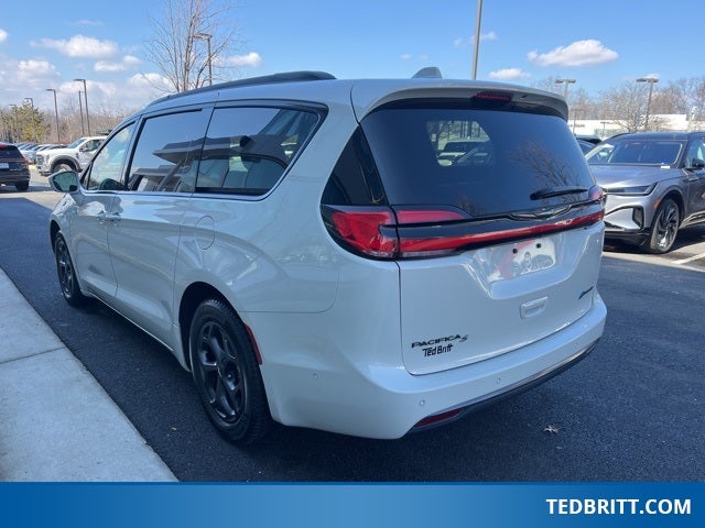 2021 Chrysler Pacifica Hybrid Touring L | 360 Camera | BLIS | | S Appear Pkg