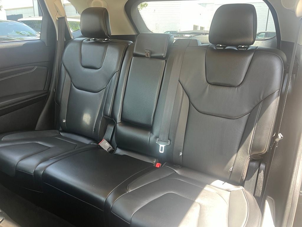 2017 Ford Edge Titanium | Nav | BLIS | Tech Pkg | Power Liftgate | Leather