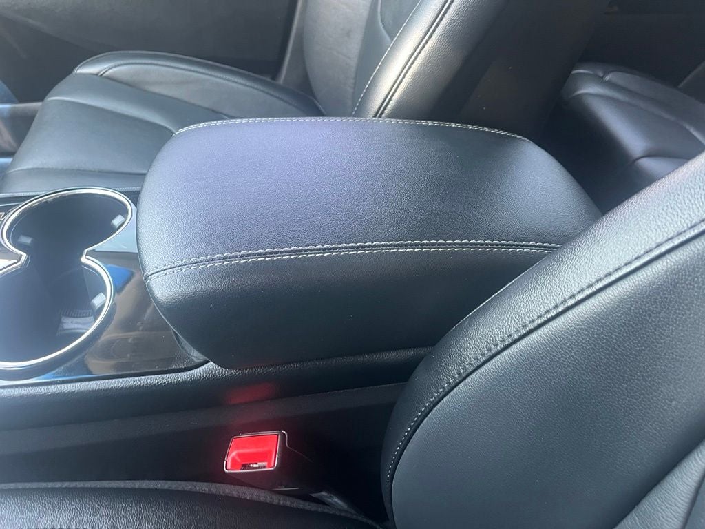 2017 Ford Edge Titanium | Nav | BLIS | Tech Pkg | Power Liftgate | Leather
