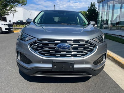 2022 Ford Edge Titanium AWD | Pano Roof | BLIS | Trailer Tow Pkg