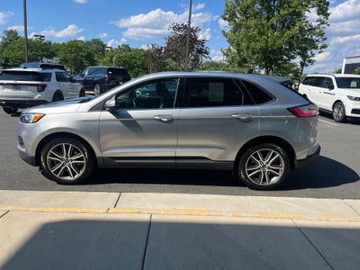 2022 Ford Edge Titanium AWD | Pano Roof | BLIS | Trailer Tow Pkg