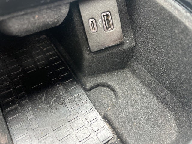 2022 Lincoln Nautilus Reserve AWD | Pano Roof | BLIS | HTD/ Vent Front Seats