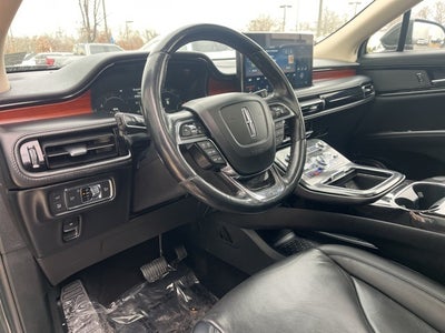 2022 Lincoln Nautilus Reserve AWD | Nav | Pano Roof | BLIS | Heated Seats