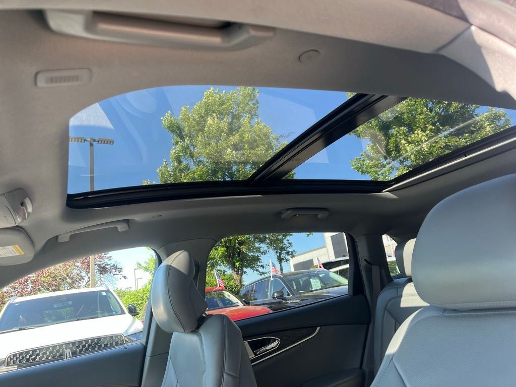 2019 Lincoln Nautilus Reserve AWD | Pano Roof | 360 Cam | BLIS | Ultimate Pkg