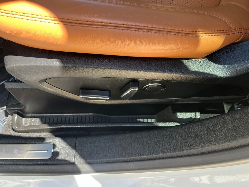 2022 Lincoln Nautilus Black Label AWD | Pano Roof | 360 Camera | BLIS