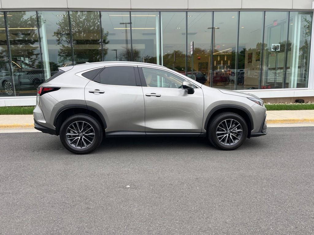 2022 Lexus NX 350 Premium AWD | Moonroof | BLIS | Safety System 3.0