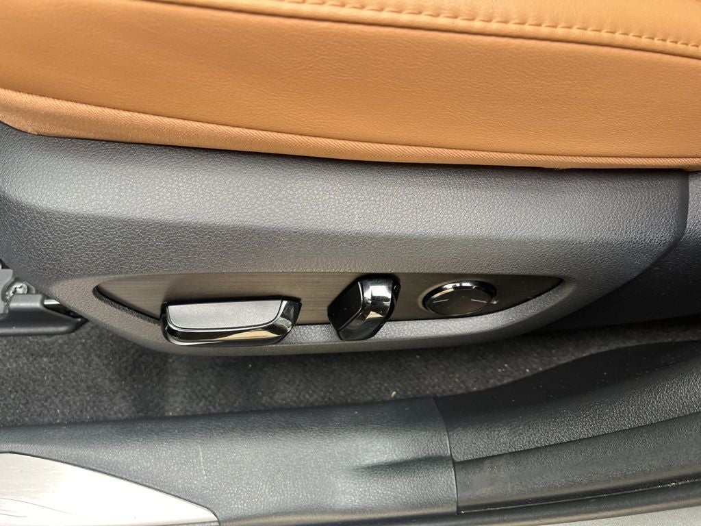 2022 Lexus NX 350 Premium AWD | Moonroof | BLIS | Safety System 3.0