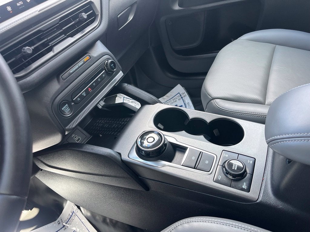 2025 Ford Bronco Sport Badlands 4WD | Moonroof | BLIS | SYNC4 | Heated Seats