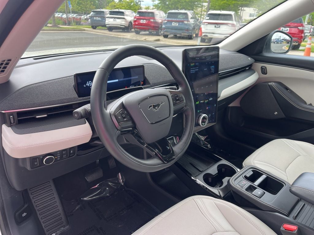 2025 Ford Mustang Mach-E Premium AWD | Glass Roof | 360 Cam | Htd & Vent Seats