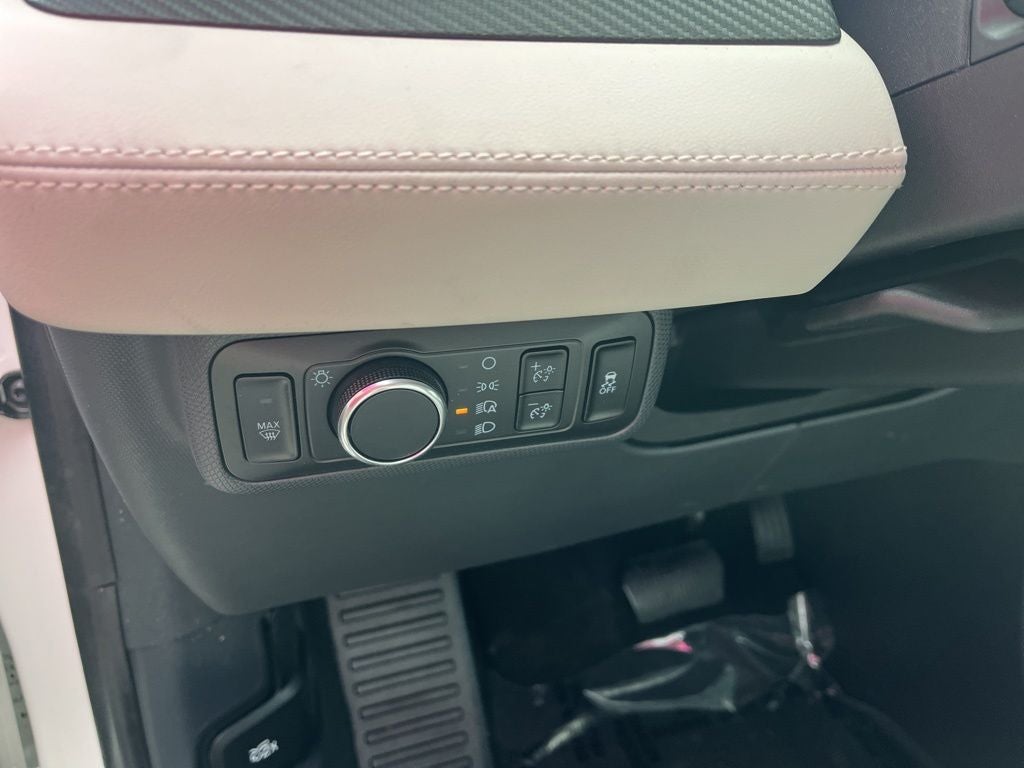 2025 Ford Mustang Mach-E Premium AWD | Glass Roof | 360 Cam | Htd & Vent Seats