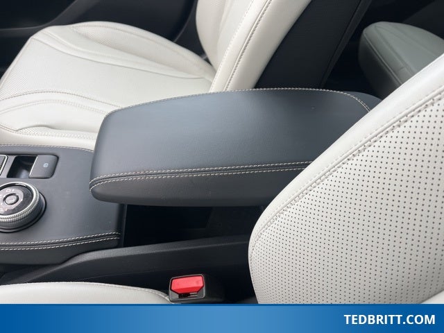 2024 Ford Mustang Mach-E Premium AWD | Glass Roof | 360 Cam | Heated Seats