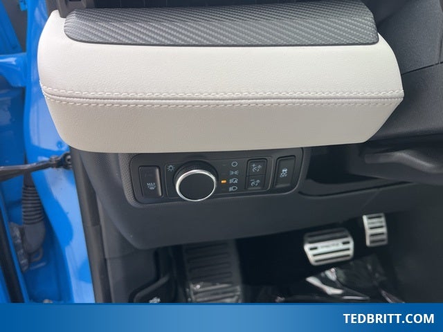 2024 Ford Mustang Mach-E Premium AWD | Glass Roof | 360 Cam | Heated Seats