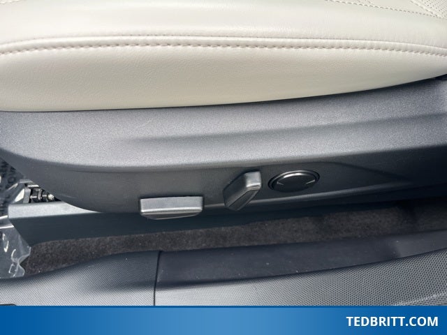 2024 Ford Mustang Mach-E Premium AWD | Glass Roof | 360 Cam | Heated Seats