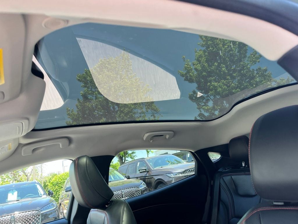 2025 Ford Mustang Mach-E Premium AWD | Glass Roof | 360 Cam | Sport Appear Pkg