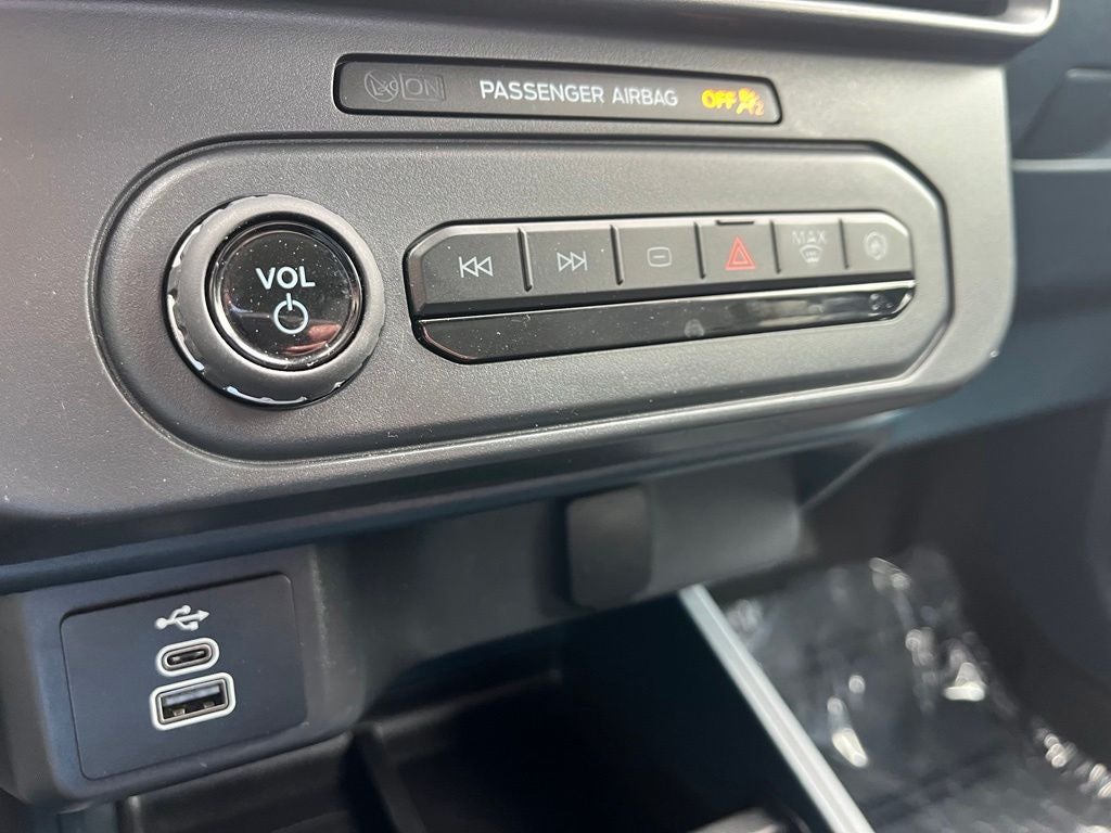 2025 Ford Maverick XL AWD | SYNC 4 | Co-Pilot360 Assist+ | Tow Hitch
