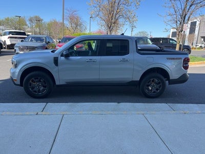 2024 Ford Maverick Lariat Tremor AWD | Moornroof | Tremor Off-Roead Pkg