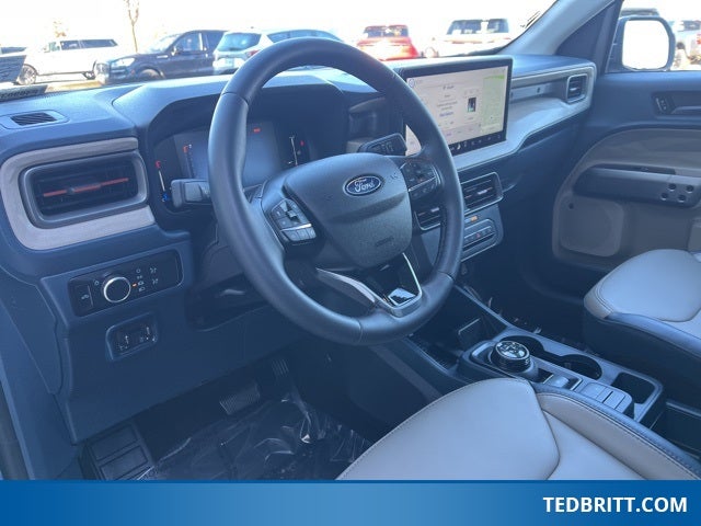 2025 Ford Maverick Lariat AWD | Nav | 4K Tow Pkg | Moonroof | Tonneau Cover