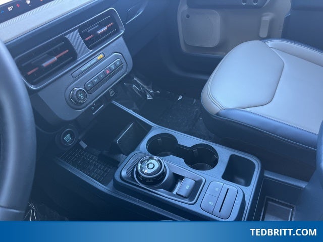 2025 Ford Maverick Lariat AWD | Nav | 4K Tow Pkg | Moonroof | Tonneau Cover