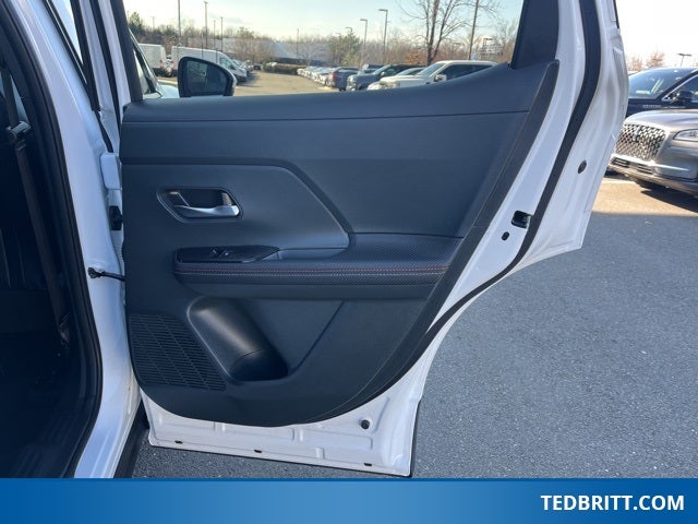 2025 Nissan Kicks SR AWD | BLIS | ProPilot Assist | 360 Camera