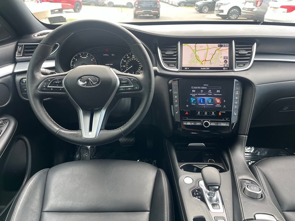 2020 INFINITI QX50 ESSENTIAL AWD | Pano Roof | CarPlay/Android Auto | BLIS