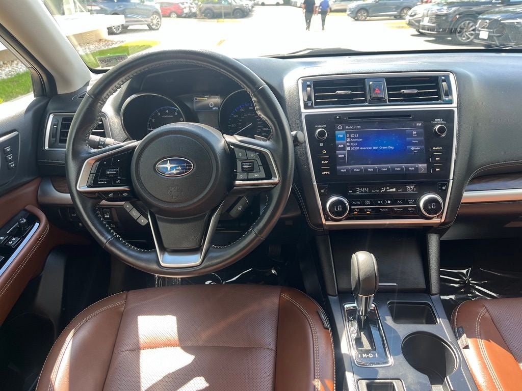 2018 Subaru Outback 2.5i Touring AWD | Moonroof | BLIS | Adaptive Cruise