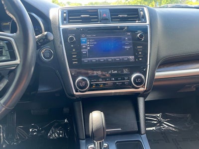 2018 Subaru Outback 2.5i Touring AWD | Moonroof | BLIS | Adaptive Cruise