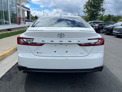 2025 Toyota Camry SE | Moonroof | BLIS | Convenience Pkg | Media Pkg