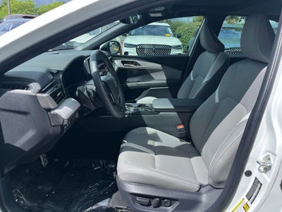 2025 Toyota Camry SE | Moonroof | BLIS | Convenience Pkg | Media Pkg