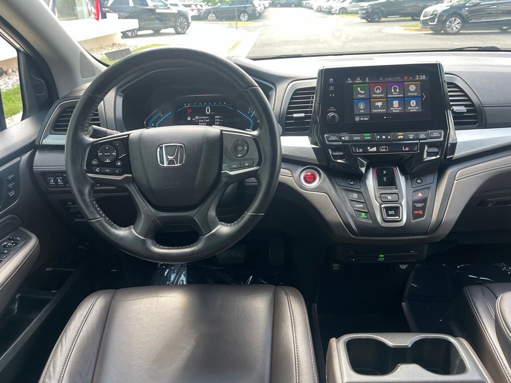 2020 Honda Odyssey Touring | Pano Roof | BLIS | Rear Entertainment