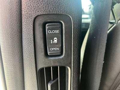 2020 Honda Odyssey Touring | Pano Roof | BLIS | Rear Entertainment
