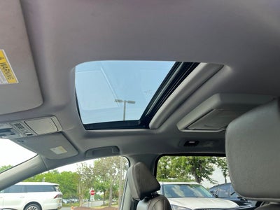 2020 Honda Odyssey Touring | Pano Roof | BLIS | Rear Entertainment