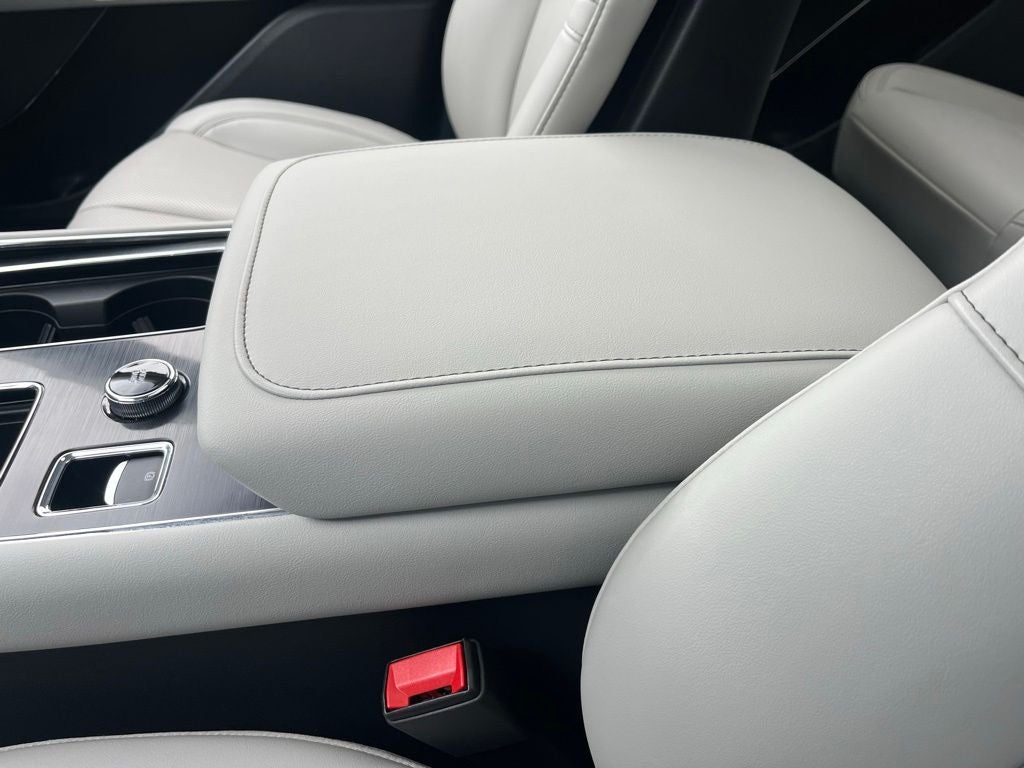 2025 Lincoln Aviator Premiere AWD | Pano Roof | 360 Camera | BLIS