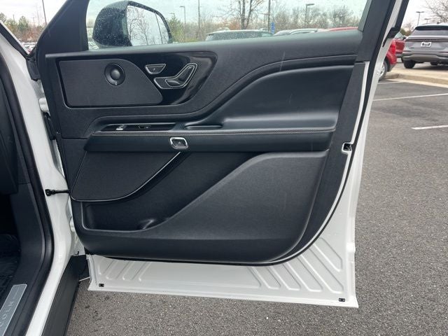 2025 Lincoln Aviator Premiere II 4WD | Pano Roof | 360 Cam | Jet Appear Pkg