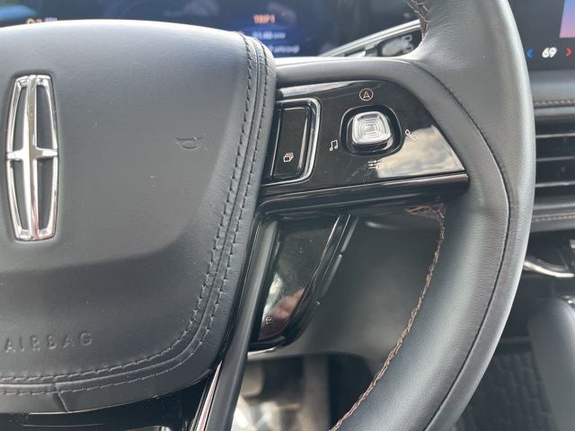 2025 Lincoln Aviator Premiere AWD | Pano Roof | 360 Camera | BLIS