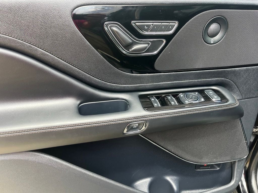 2025 Lincoln Aviator Premiere AWD | Pano Roof | 360 Cam | BLIS | HUD
