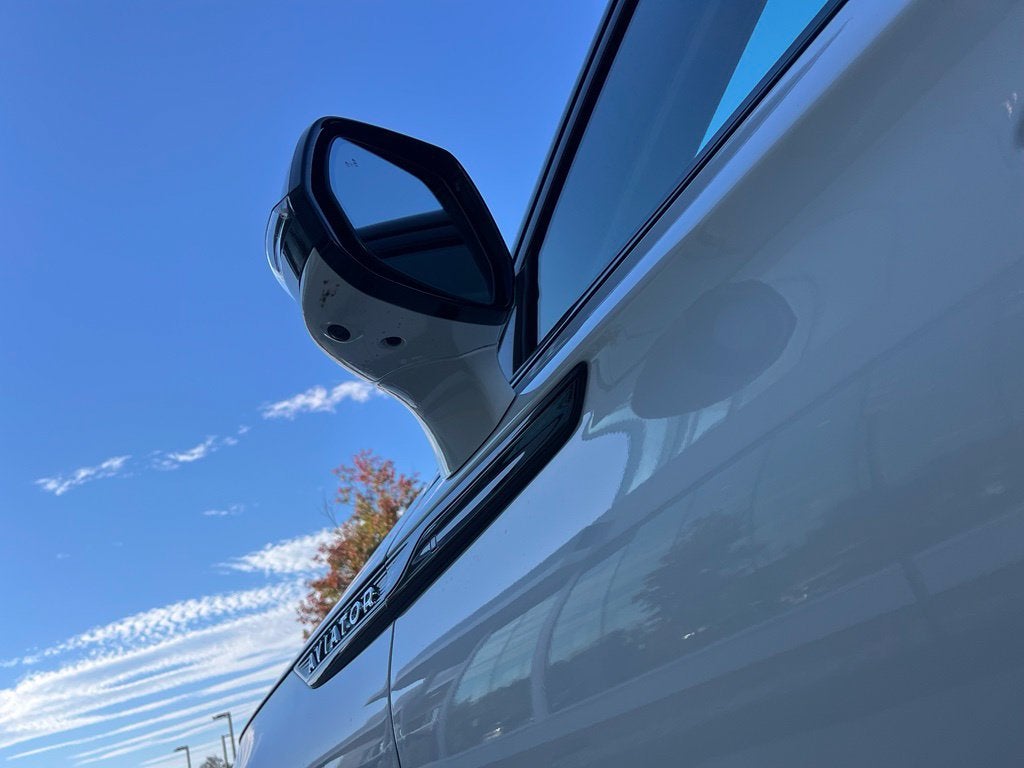 2026 Lincoln Aviator Premiere III AWD | Pano Roof | HUD | 360 Cam | LKAS