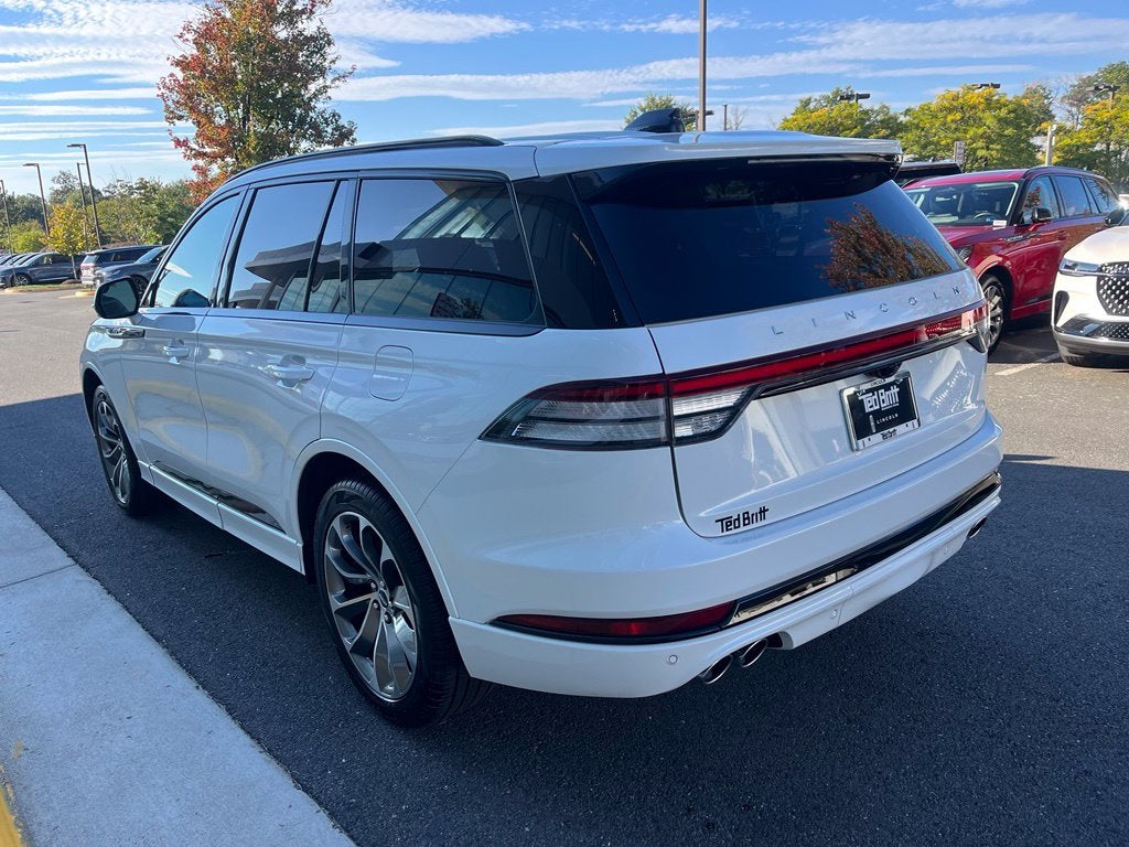 2026 Lincoln Aviator Premiere III AWD | Pano Roof | HUD | 360 Cam | LKAS