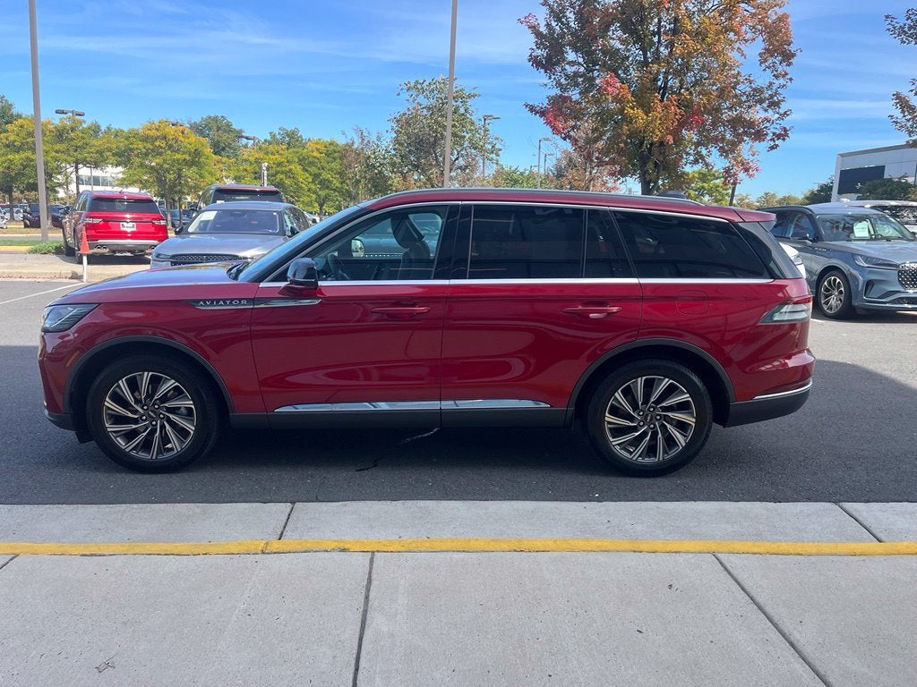 2025 Lincoln Aviator Premiere AWD | Pano Roof | HUD | 360 Cam